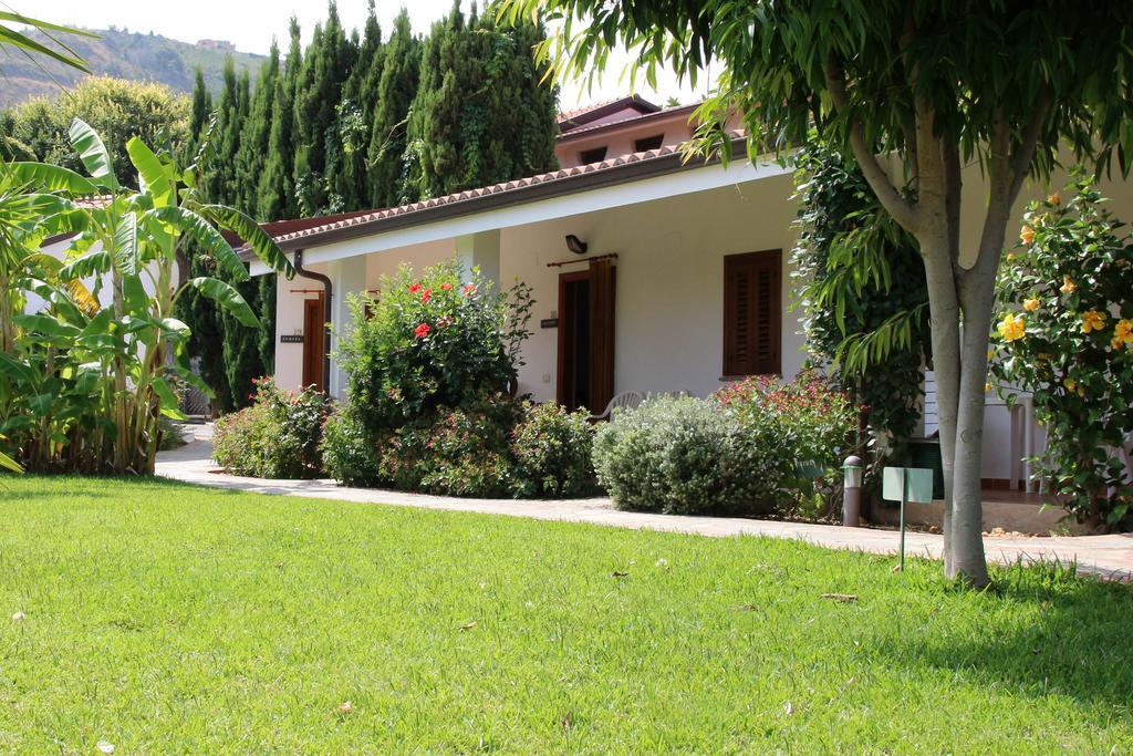 Villaggio La Pizzuta Parghelia Eksteriør billede